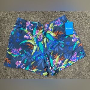 Columbia Walnut River Printed Shorts